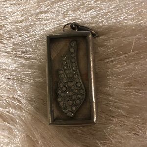 Rhinestone Angel Wing Charm Jewel Kade